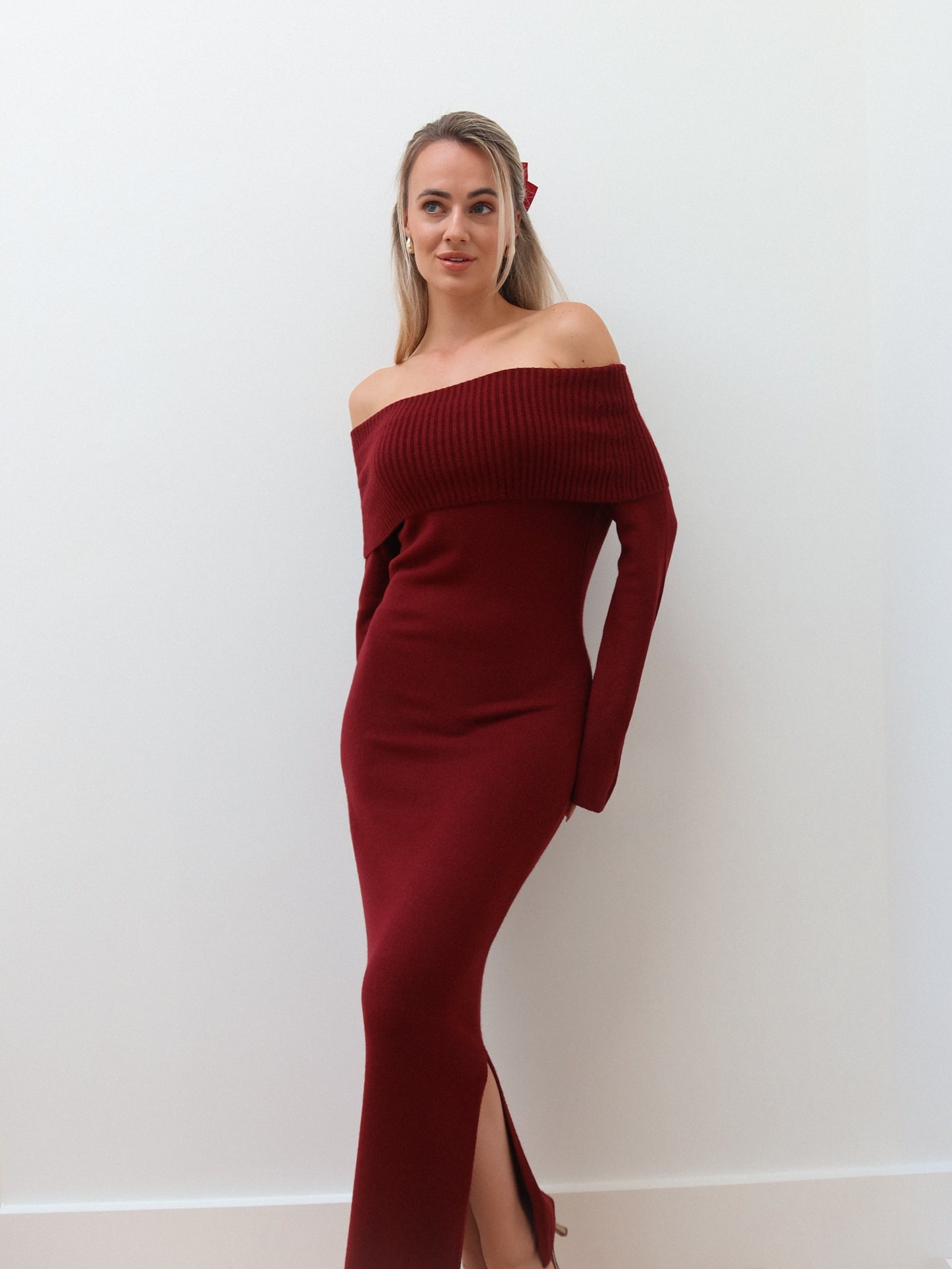 Knitted Off Shoulder Dress Burgundy