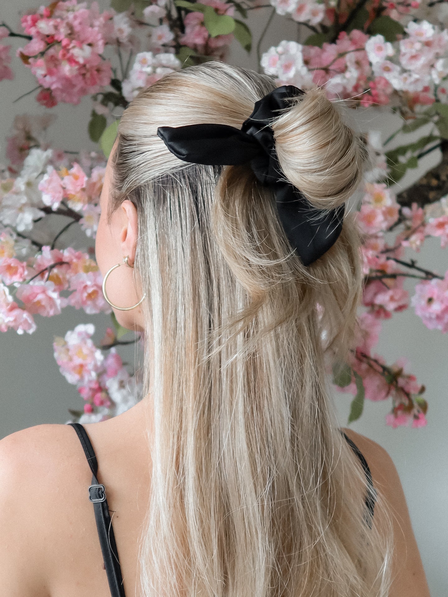 Bow Scrunchie - Zwart - Noefie