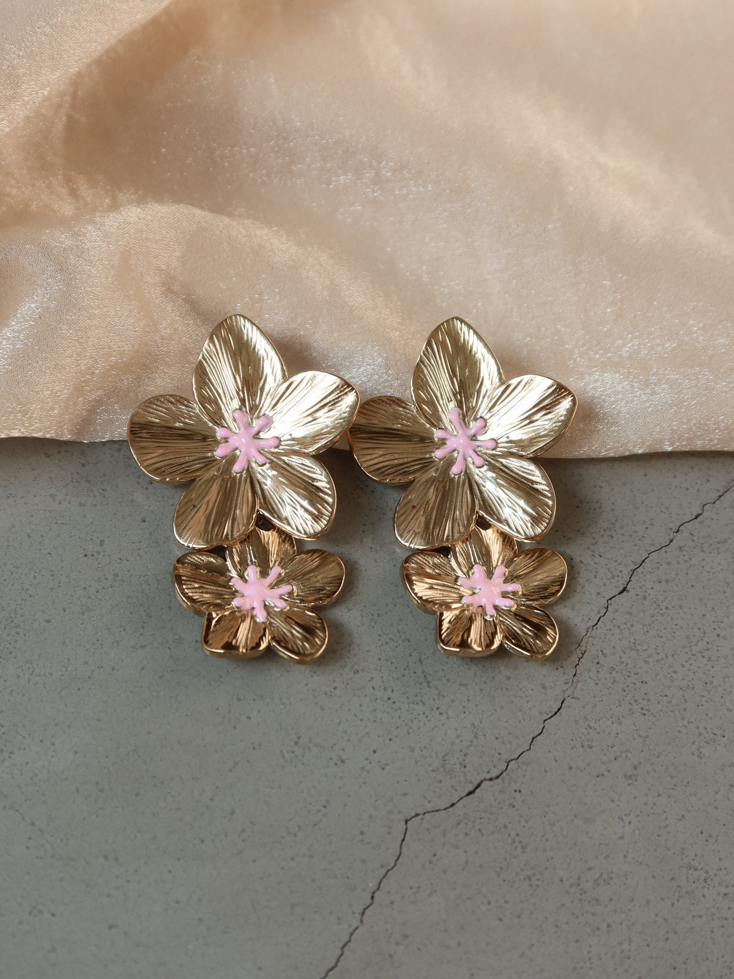 Double Flower Earrings - Goud - Noefie