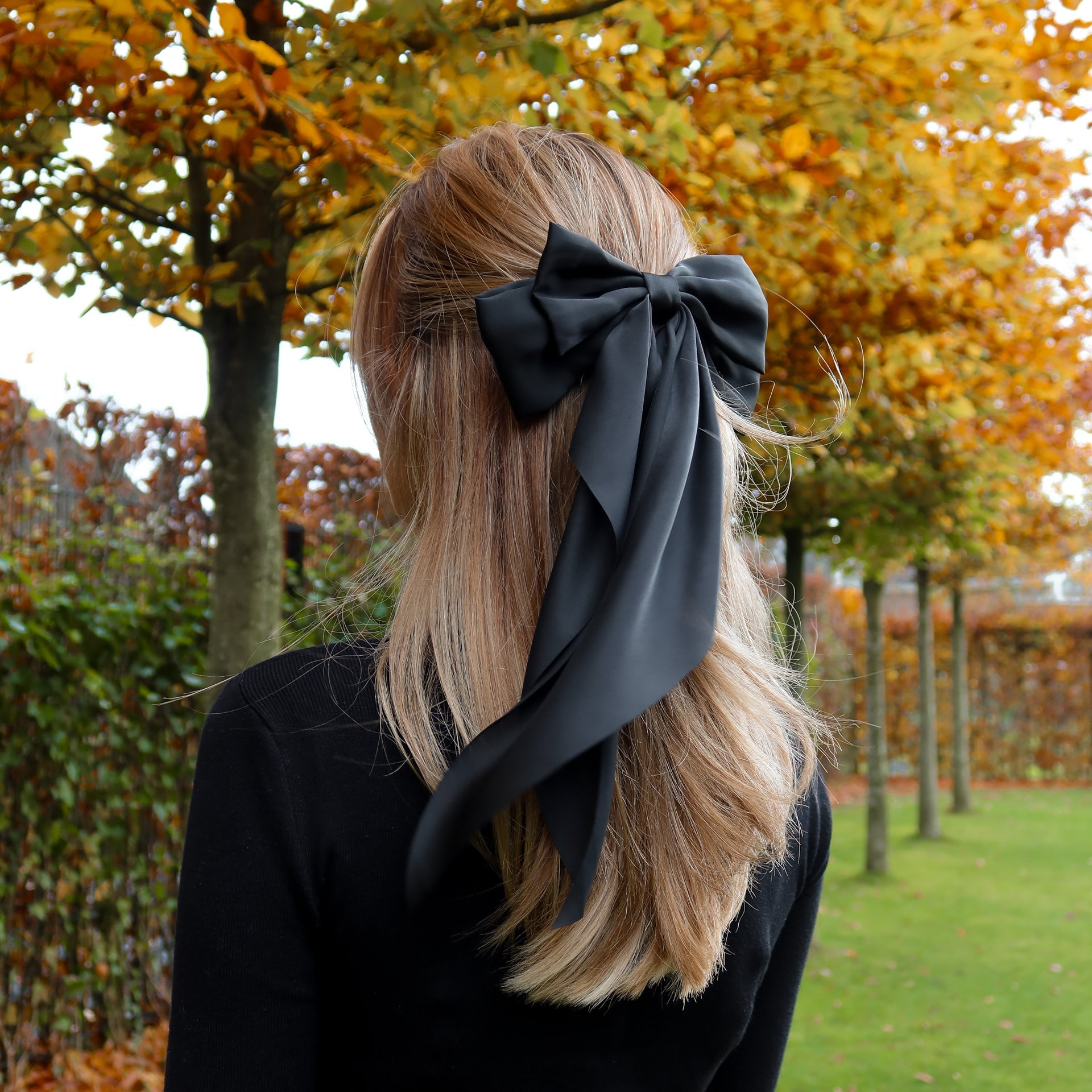 Hair Bow Black Large - Noefie